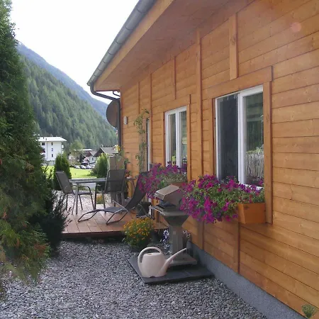 Haus Rudi 펜션 Kals-am Großglockner
